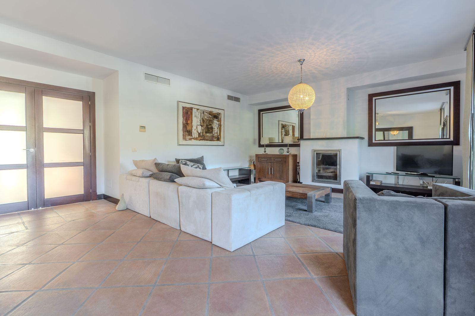 Apartamento en Alquiler en Benahavís