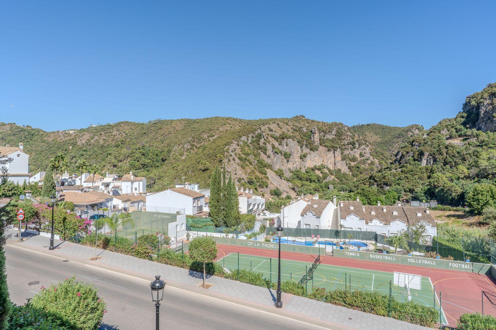 Apartamento en Alquiler en Benahavís