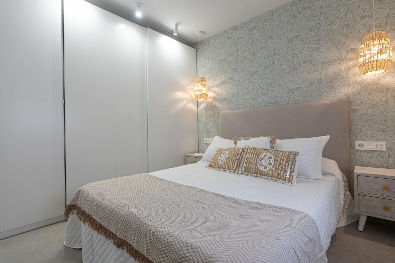 House for Rent in Casares