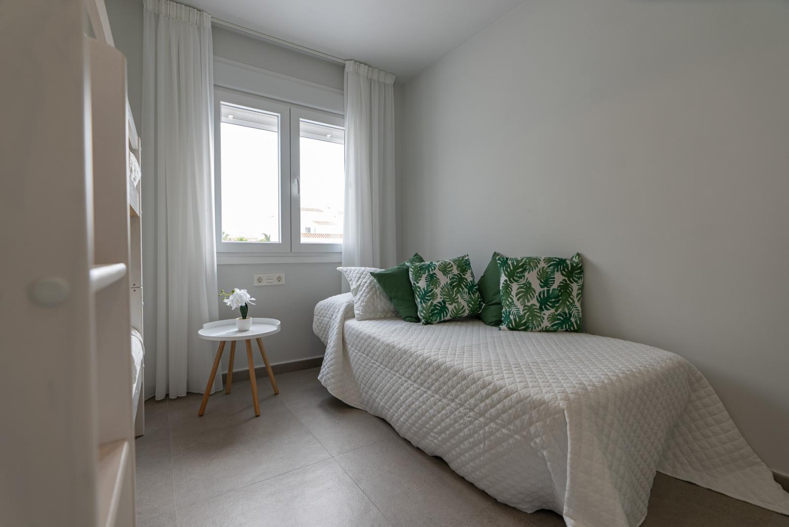 House for Rent in Casares