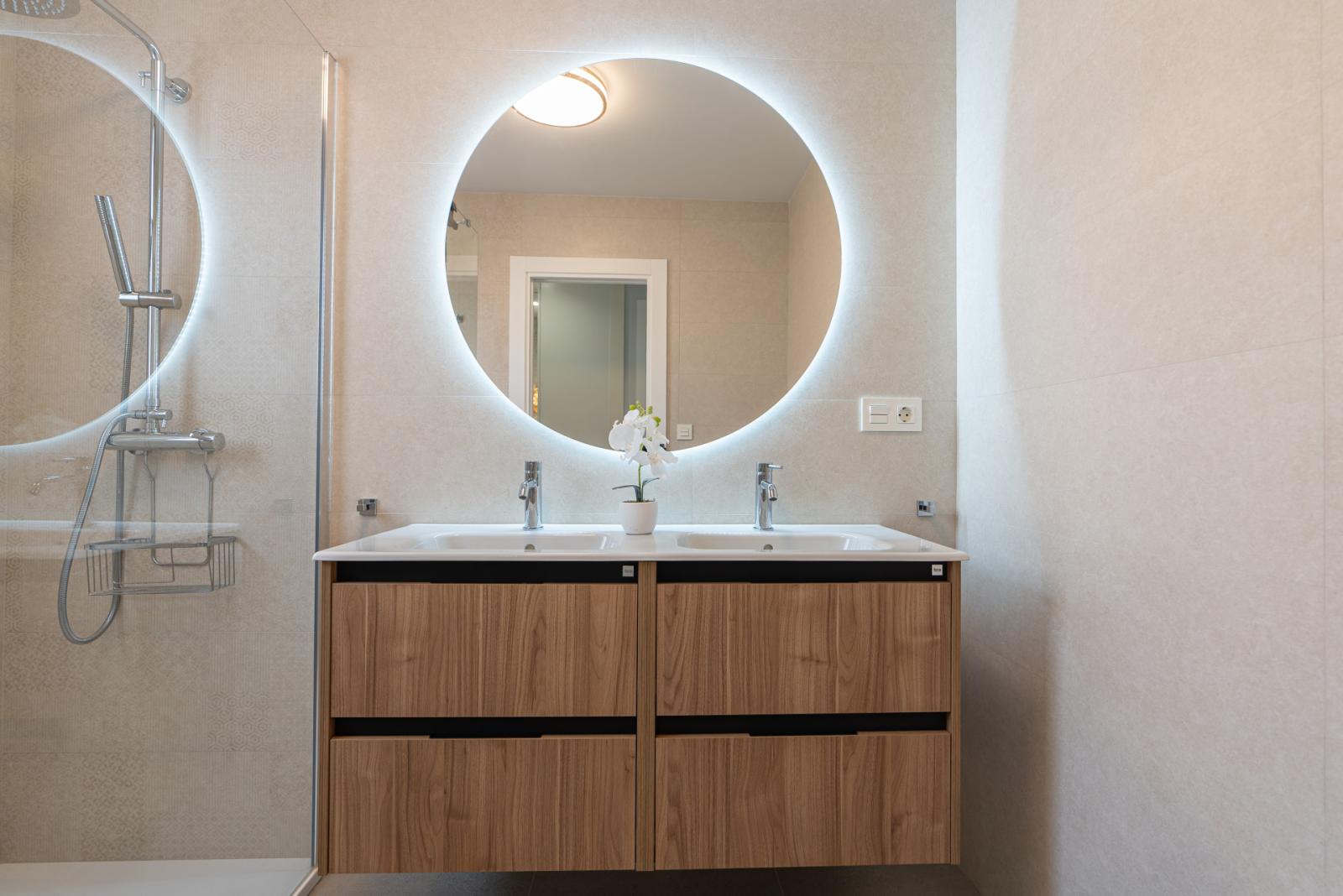 House for Rent in Casares