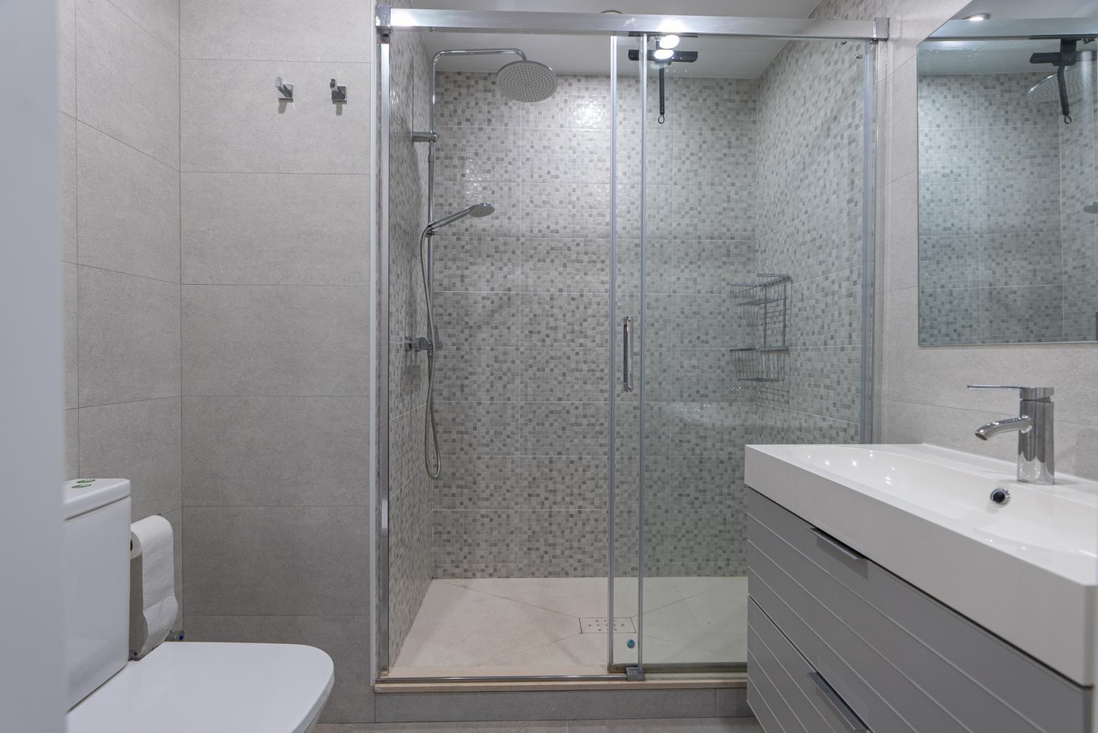 House for Rent in Casares