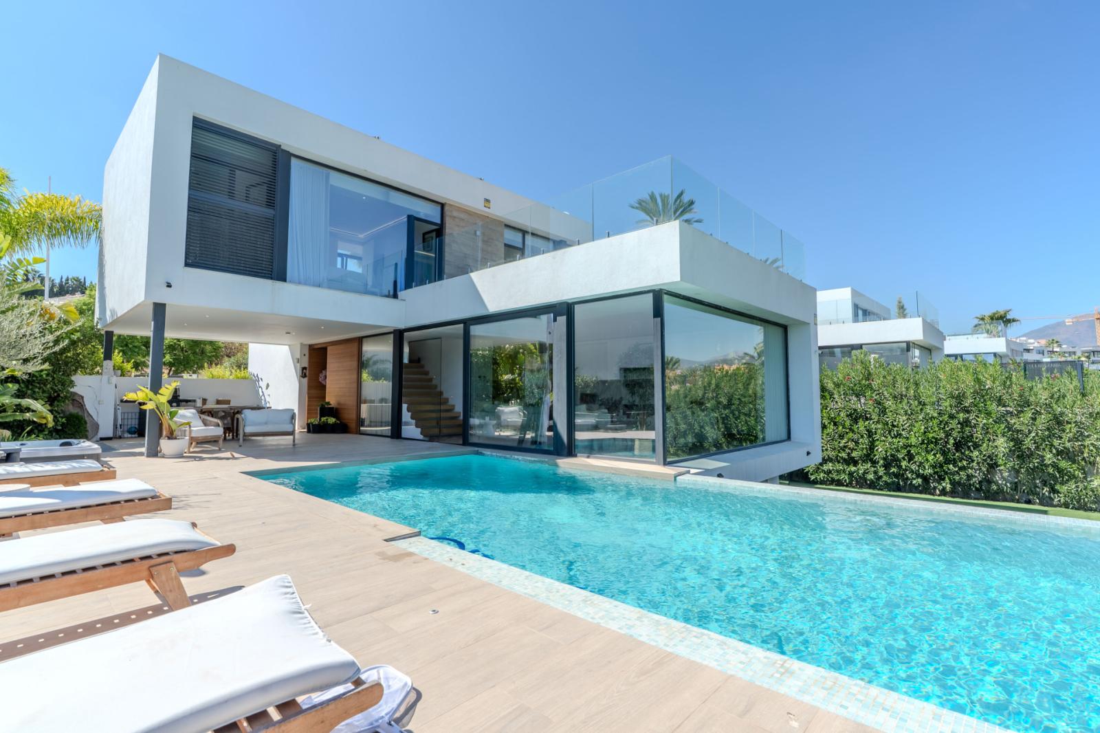 Villa en Venta en Estepona