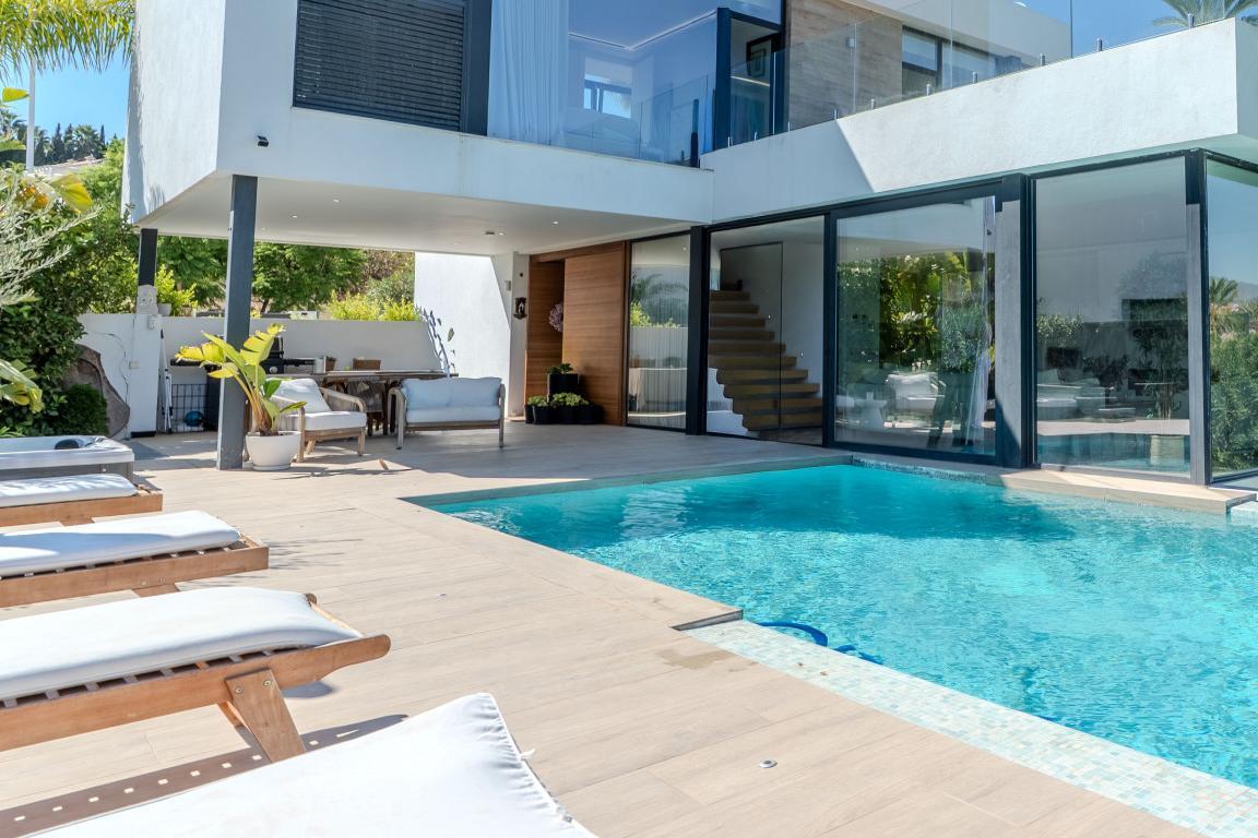 Villa en Alquiler en Estepona