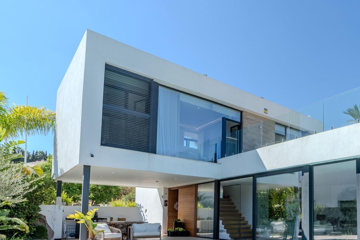 Villa en Alquiler en Estepona