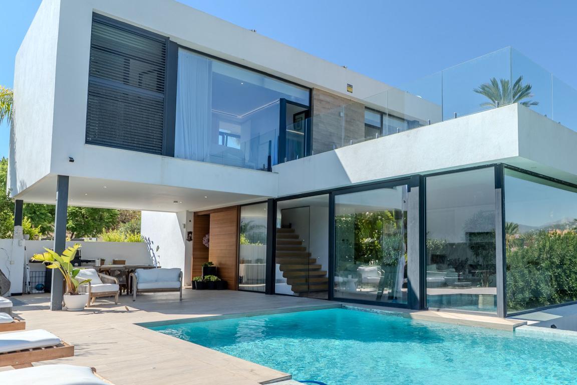 Villa en Alquiler en Estepona