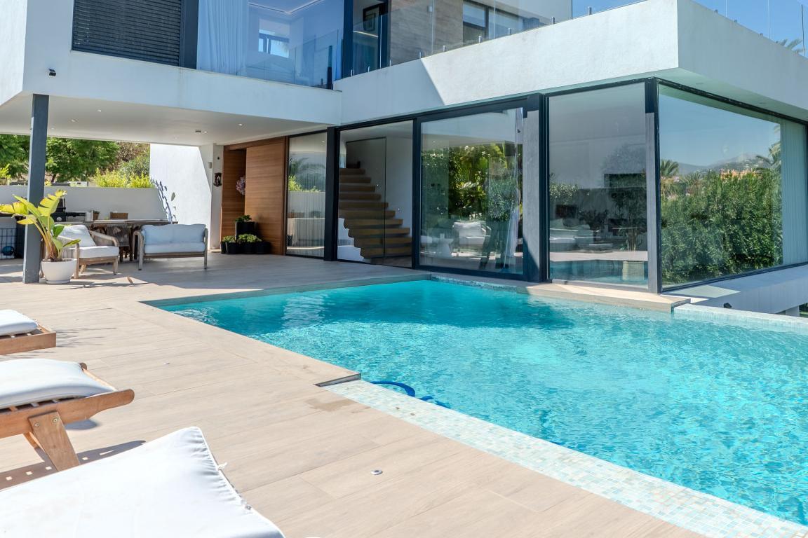 Villa en Alquiler en Estepona