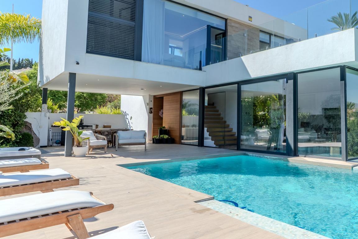Villa en Alquiler en Estepona