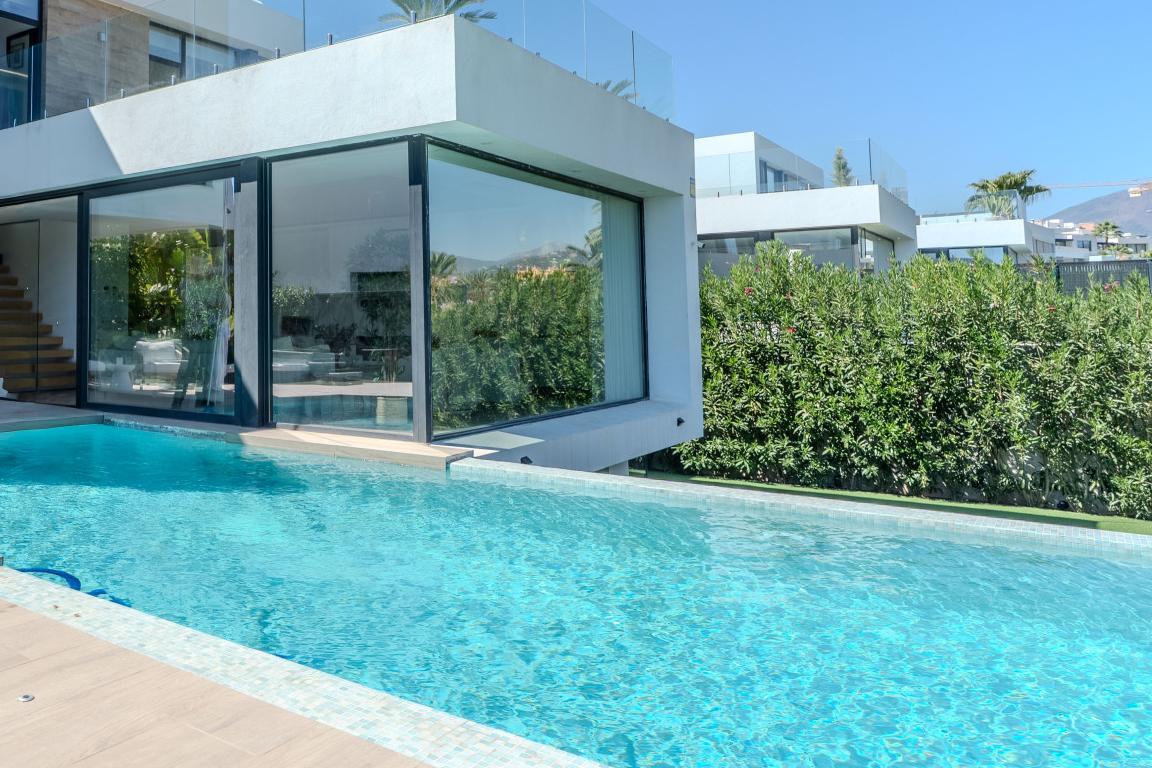 Villa en Alquiler en Estepona