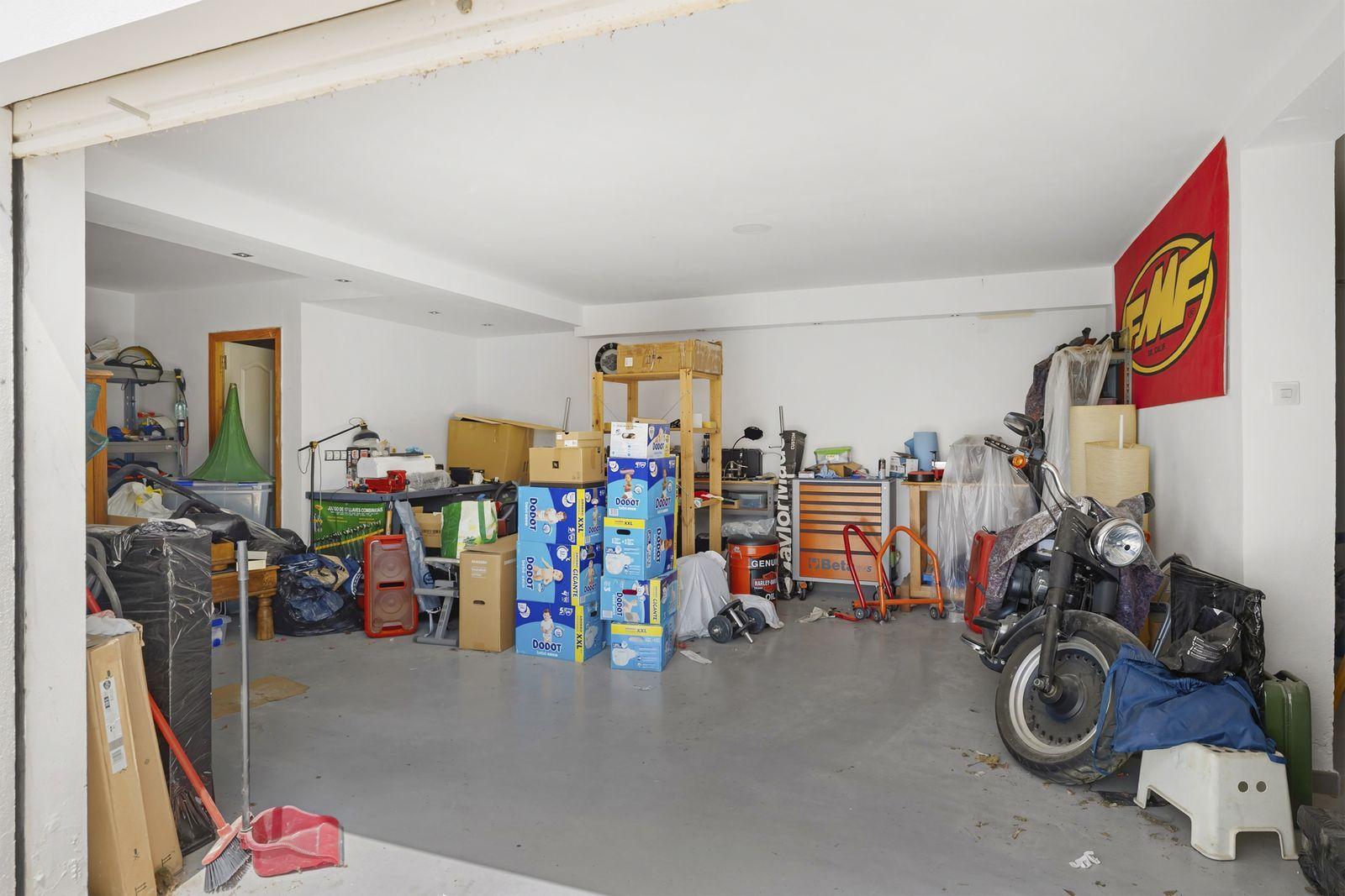 Villa for Sale in Benalmádena