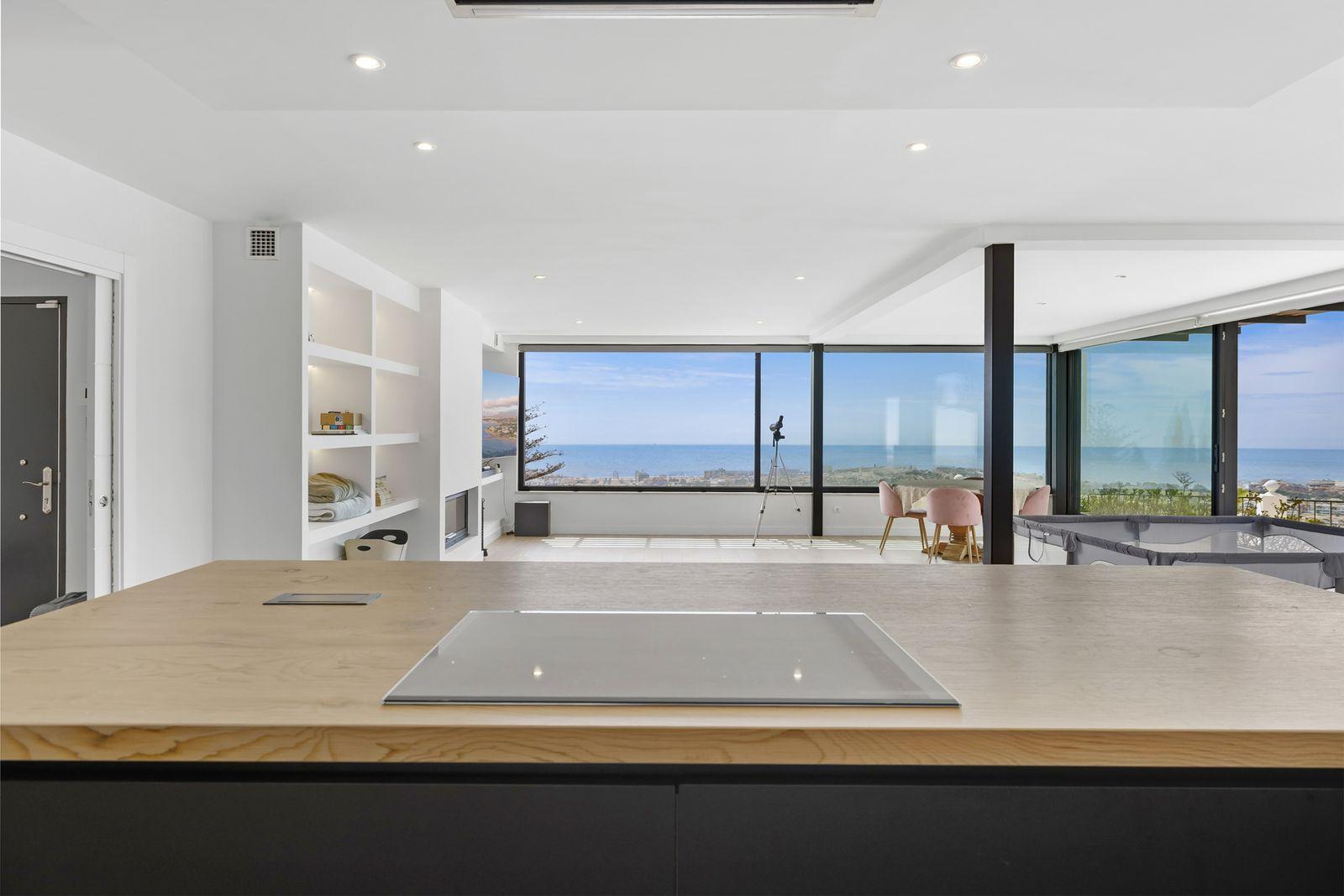 Villa for Sale in Benalmádena