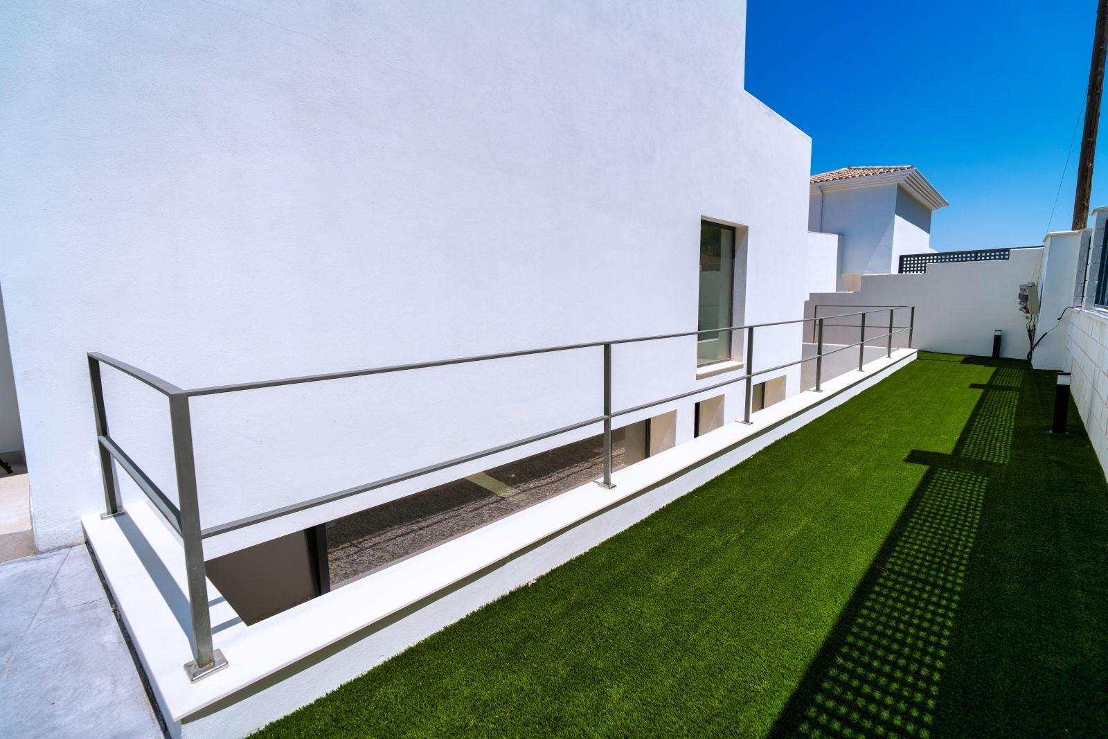 Villa for Sale in Alhaurín de la Torre