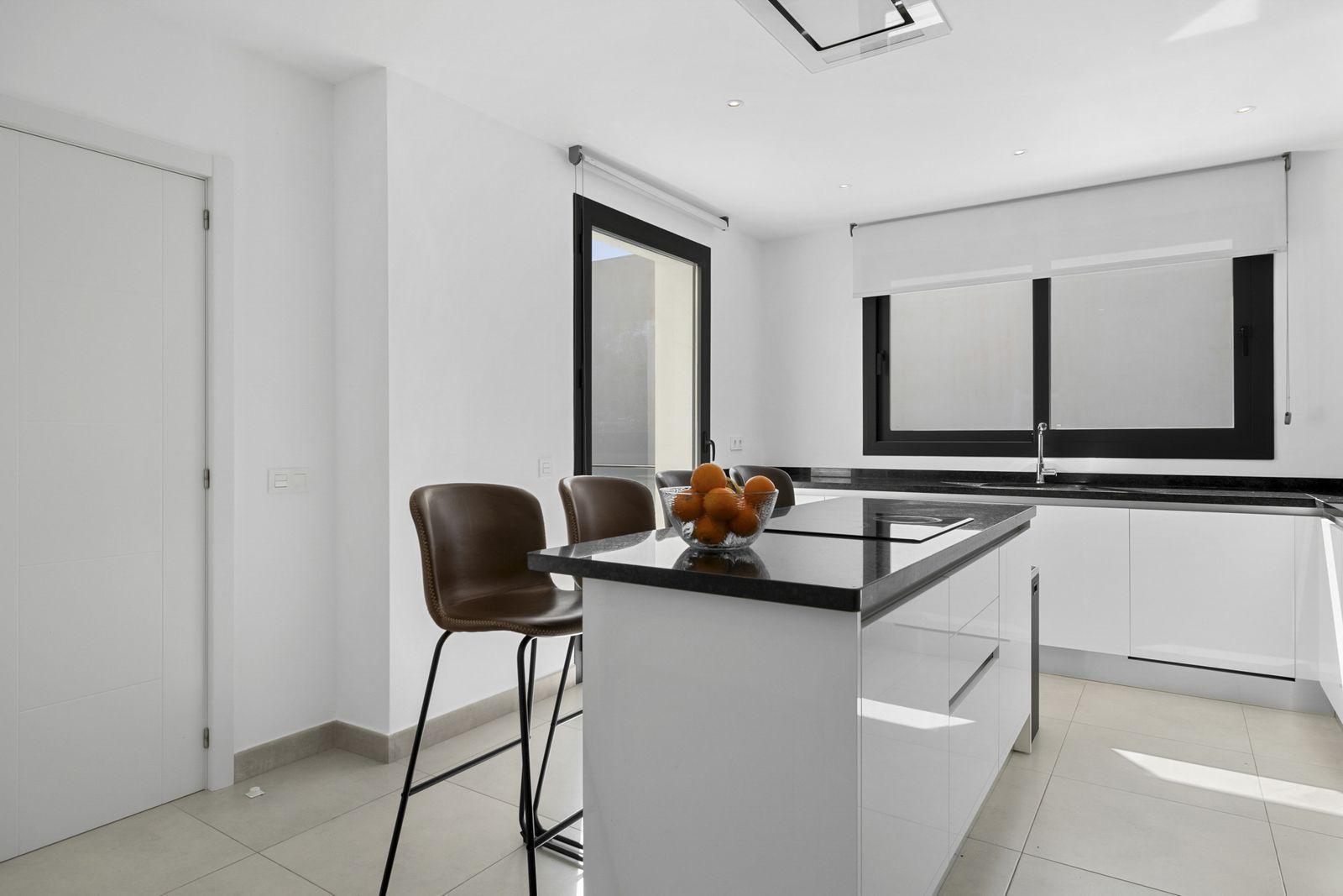 Villa for Sale in Benalmádena