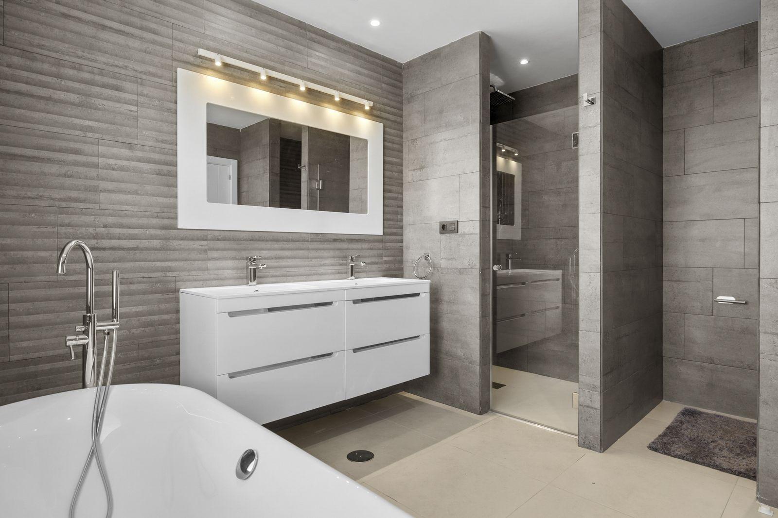 Villa for Sale in Benalmádena