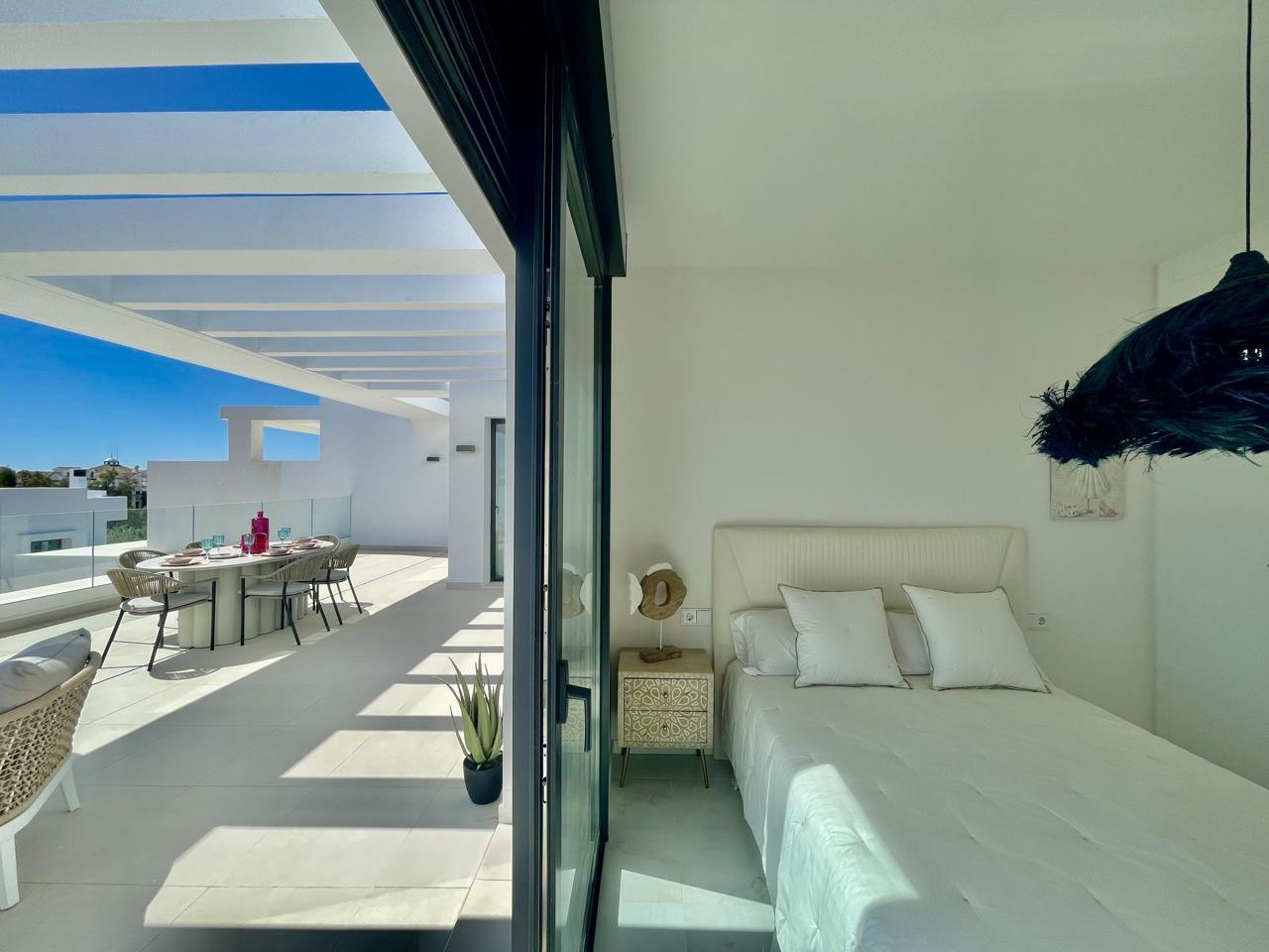 Ático en Venta en Estepona