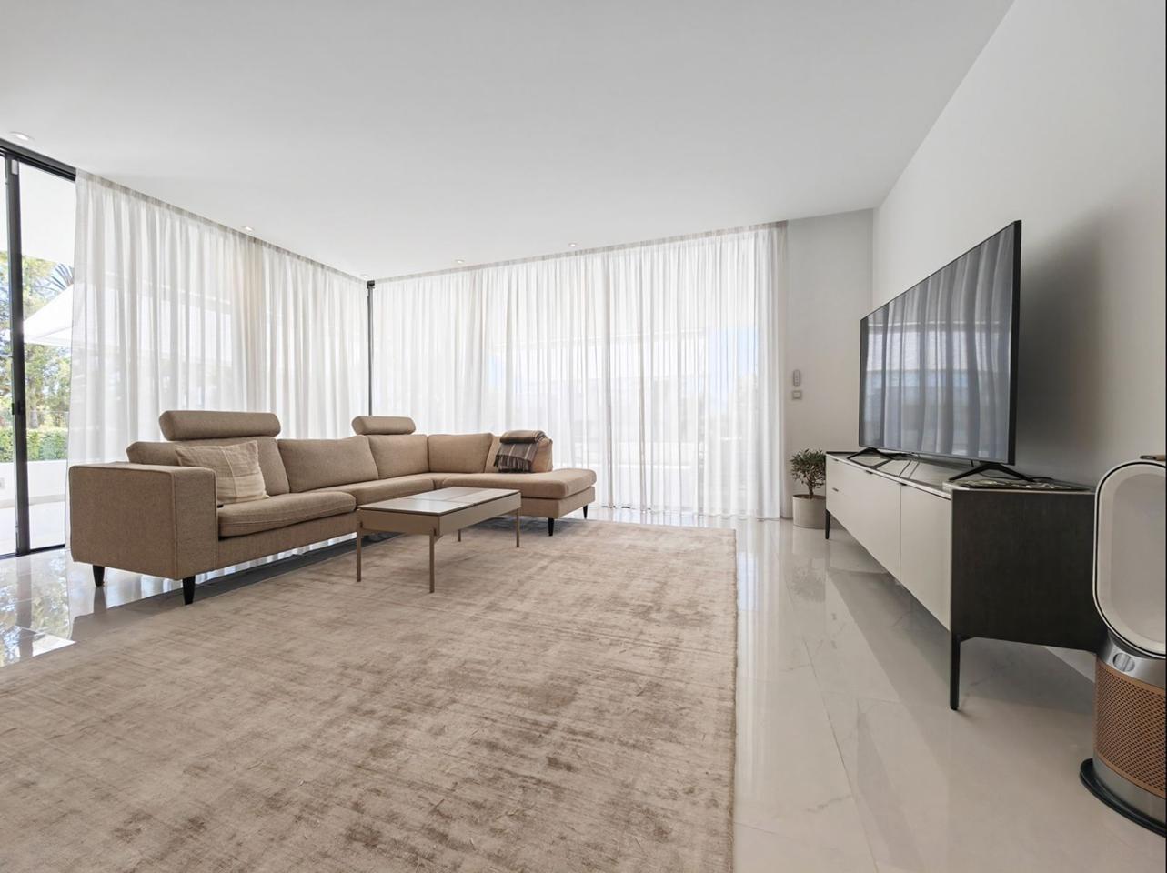 Apartment for Sale in Estepona