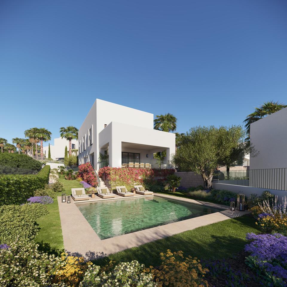 Villa for Sale in San Roque