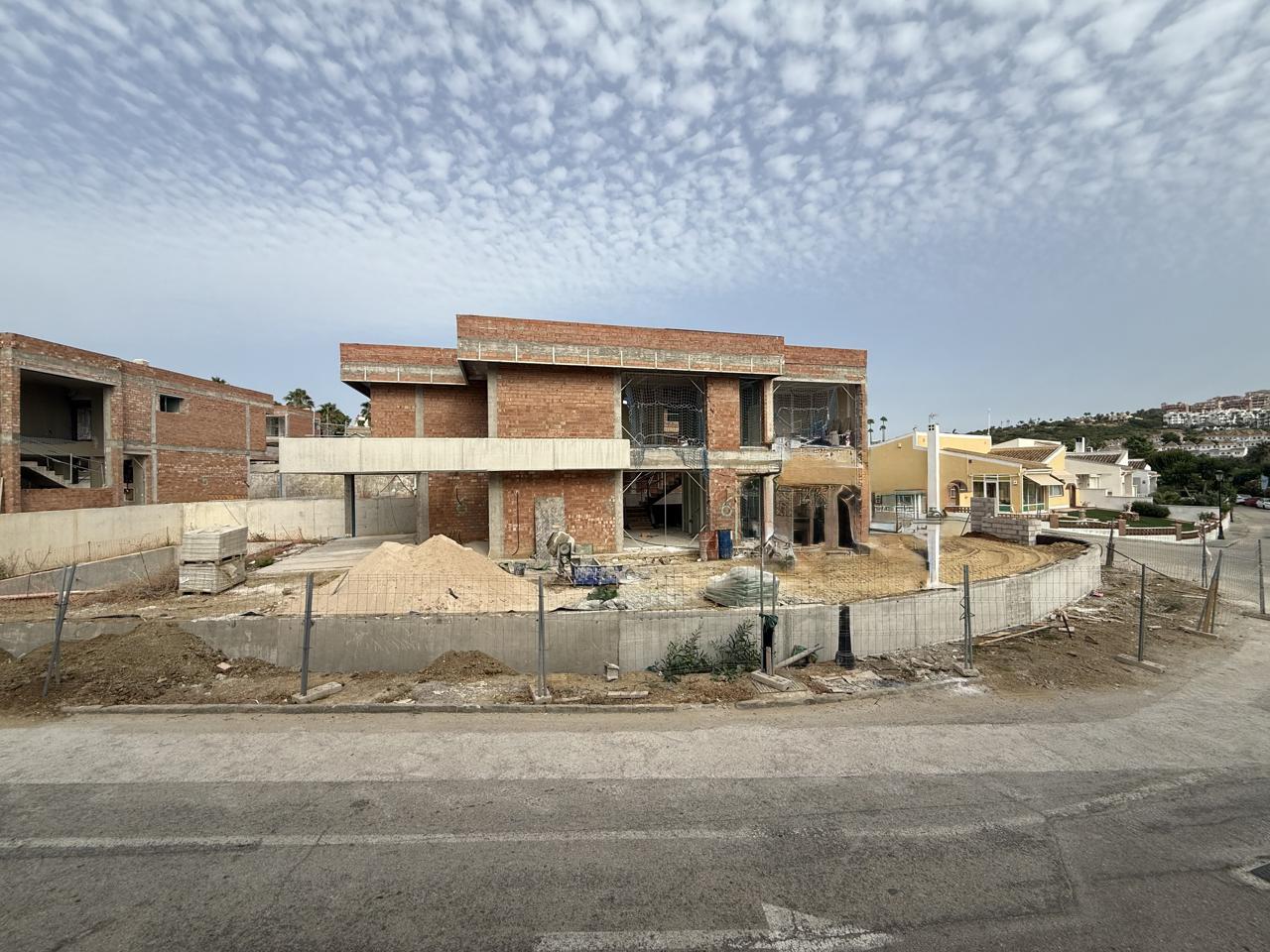 Villa for Sale in Manilva