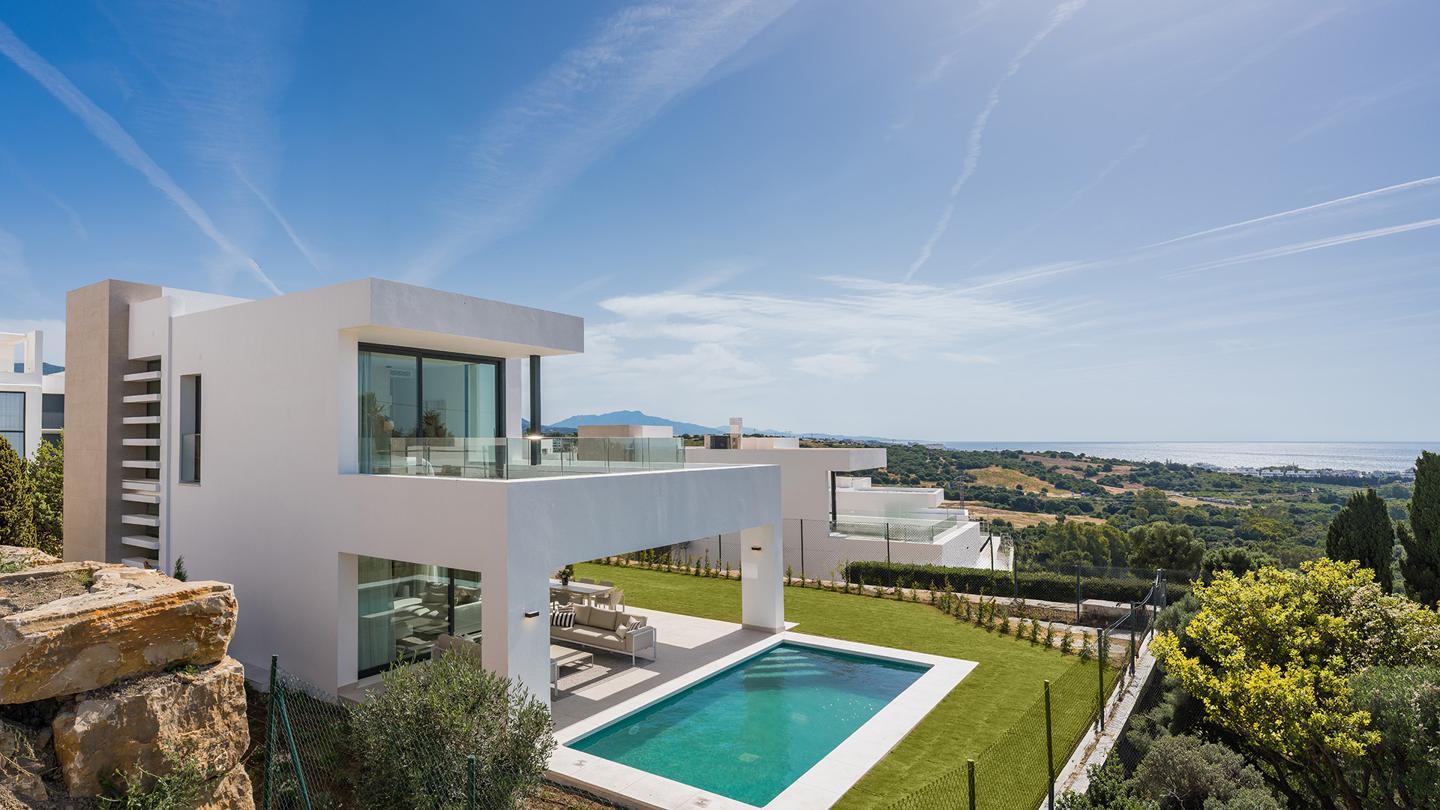 Villa for Sale in Estepona