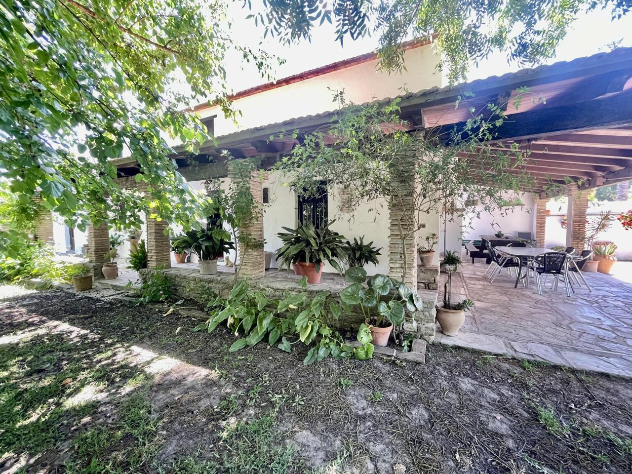 Finca en Venta en Jimena de la Frontera