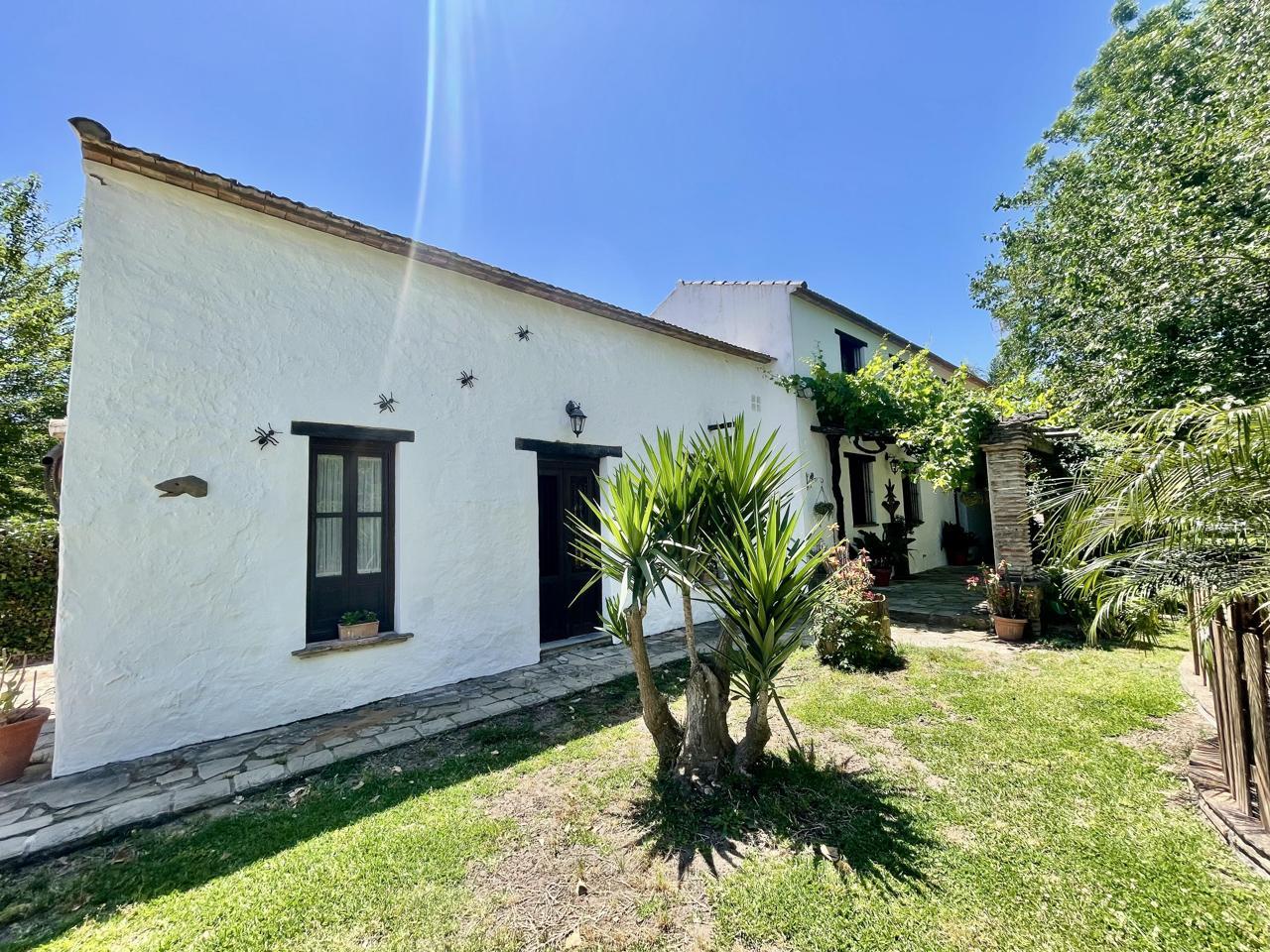 Finca en Venta en Jimena de la Frontera