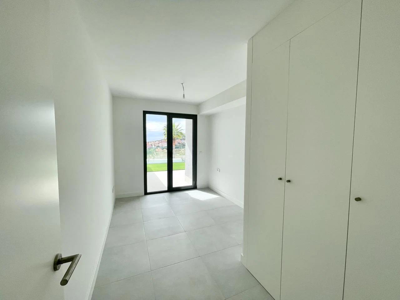 Apartment for Sale in Manilva