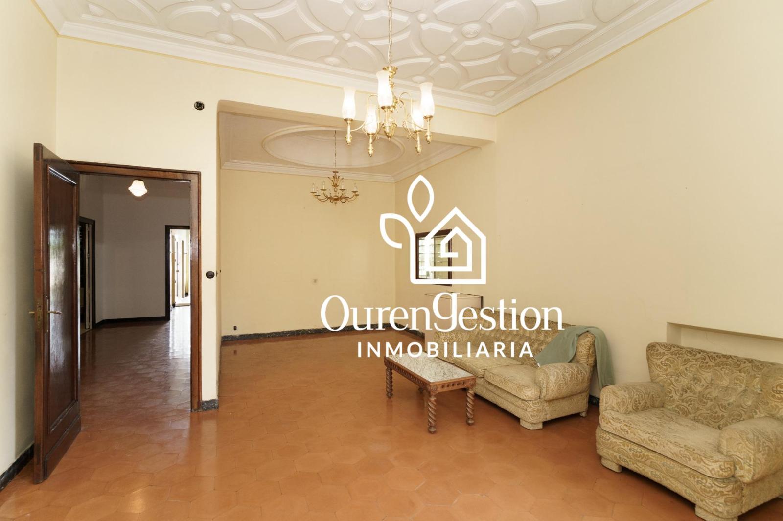 House for Sale in Xinzo de Limia