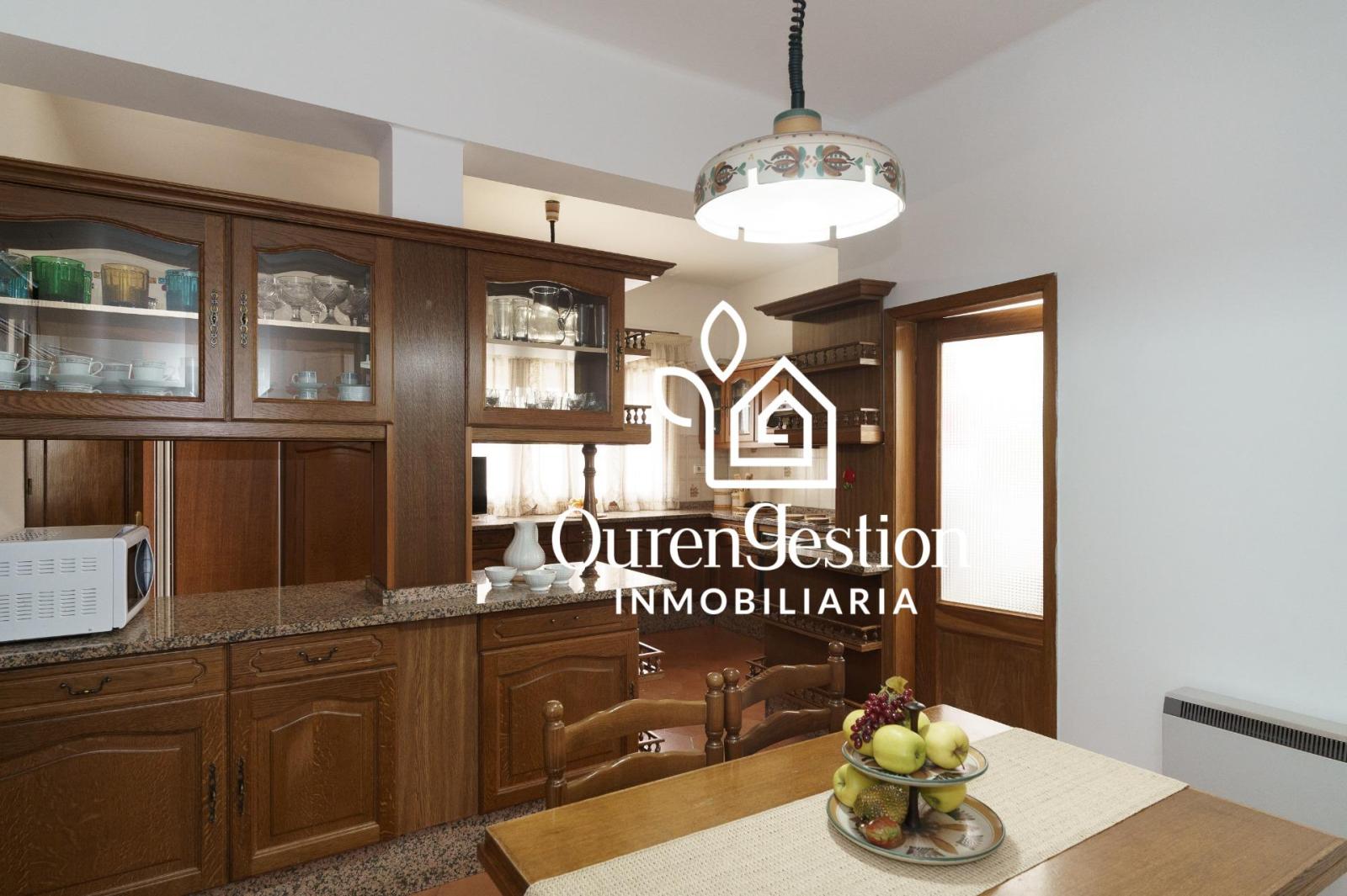 House for Sale in Xinzo de Limia
