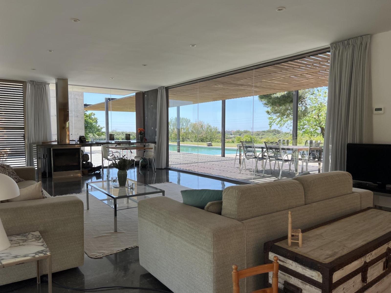 Chalet for Sale in Salou