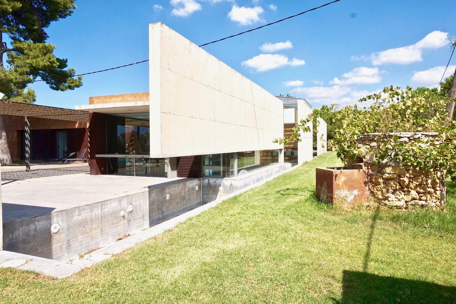 Chalet for Sale in Salou