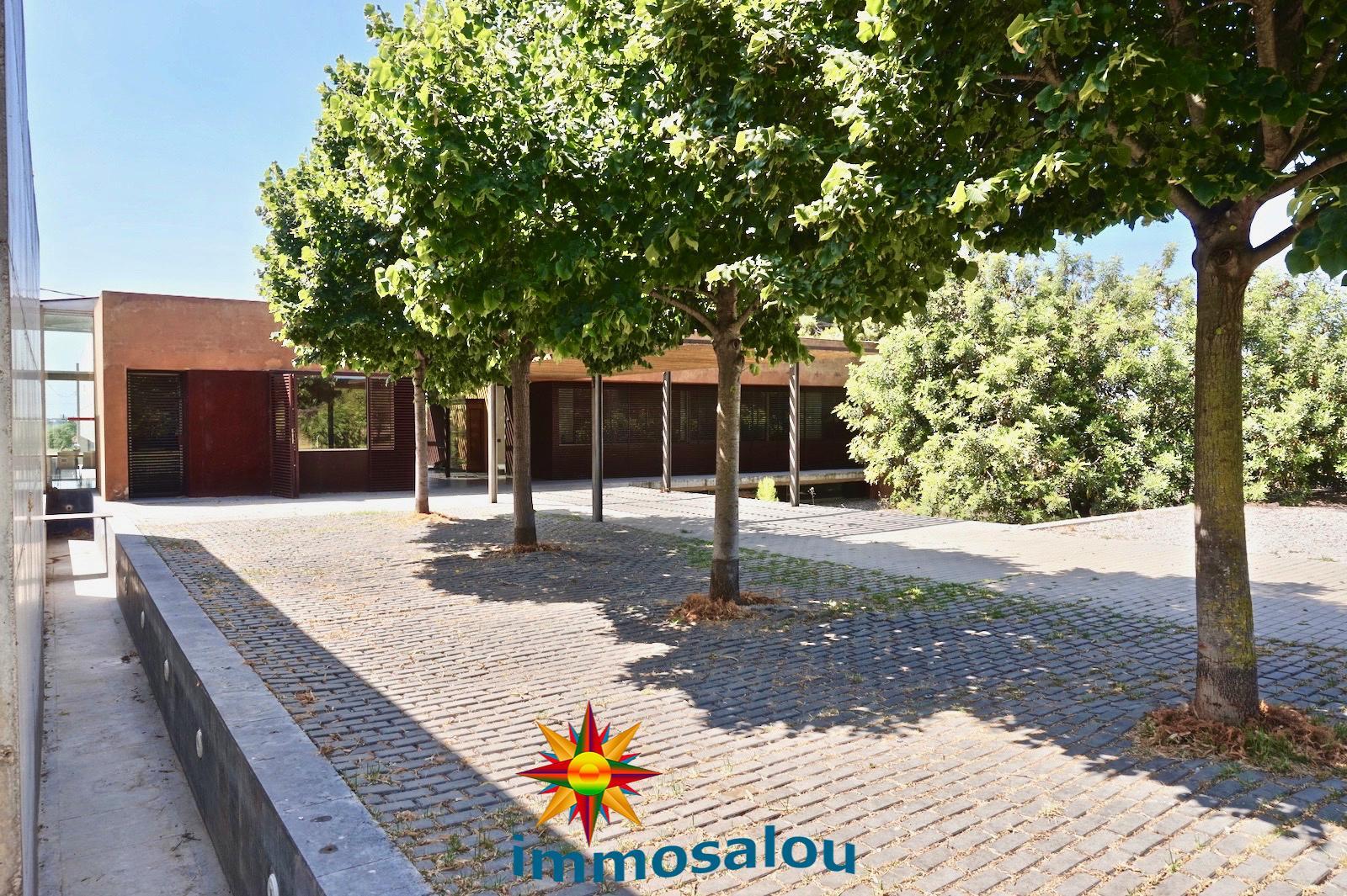 Chalet for Sale in Salou