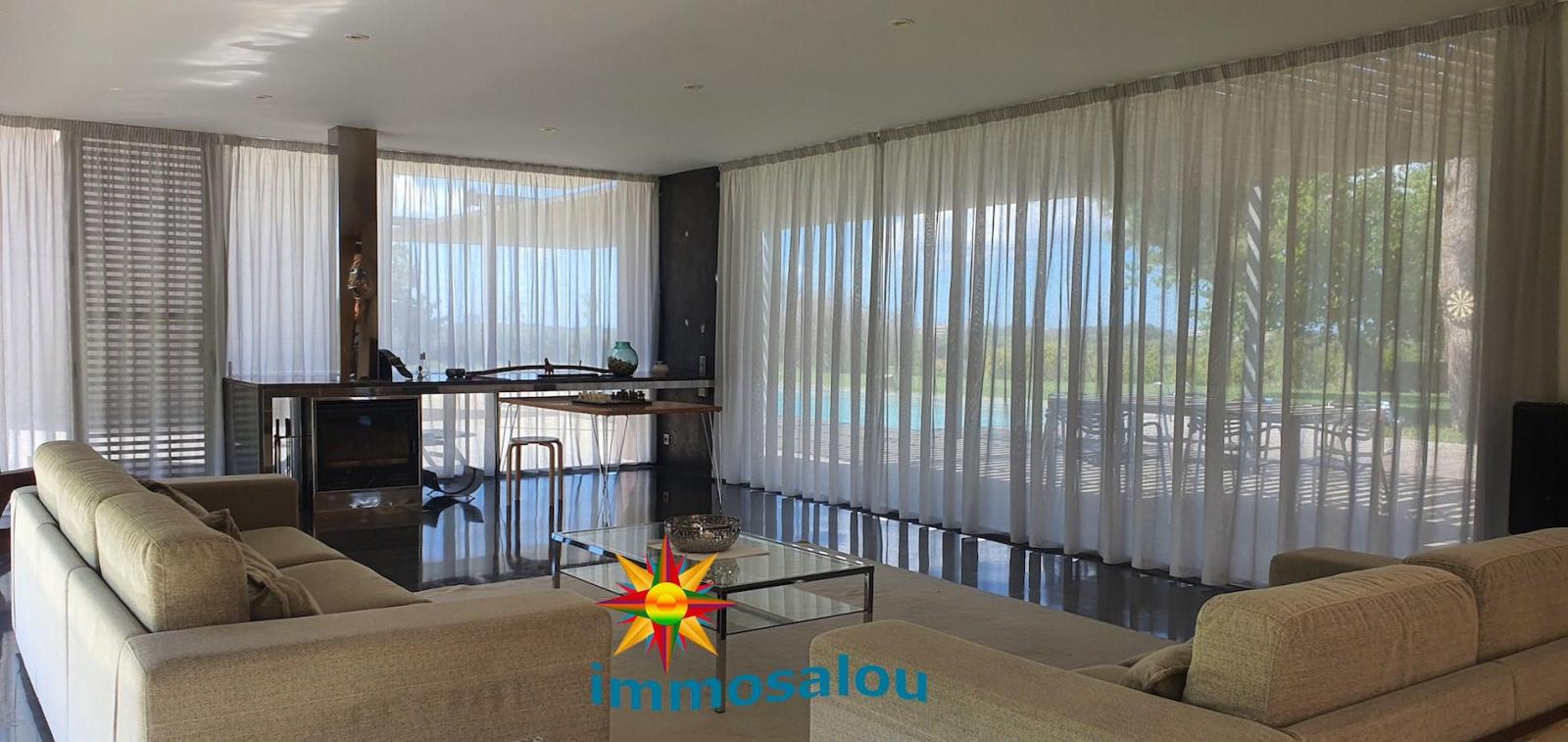 Chalet for Sale in Salou