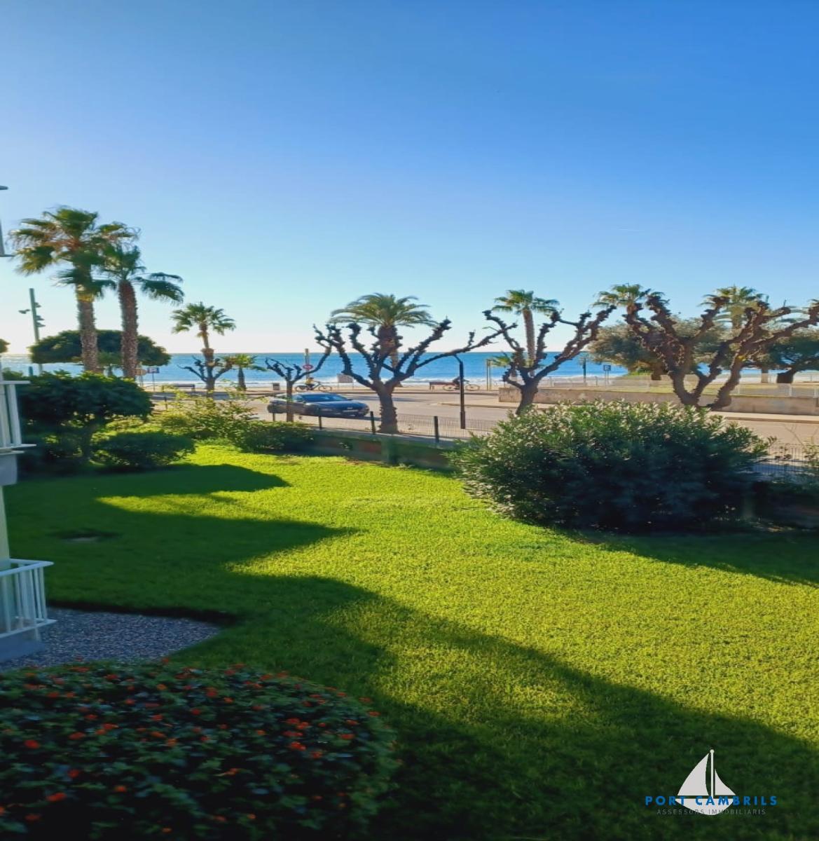 Flat for Sale in Cambrils