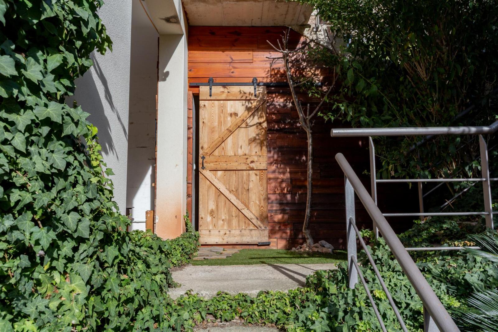 Chalet for Sale in Vallirana