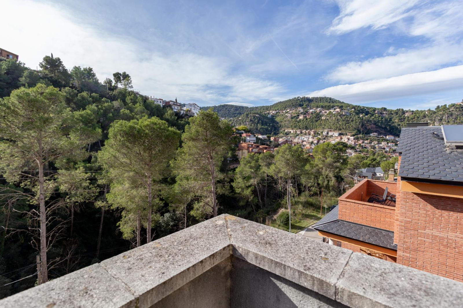 Chalet for Sale in Vallirana