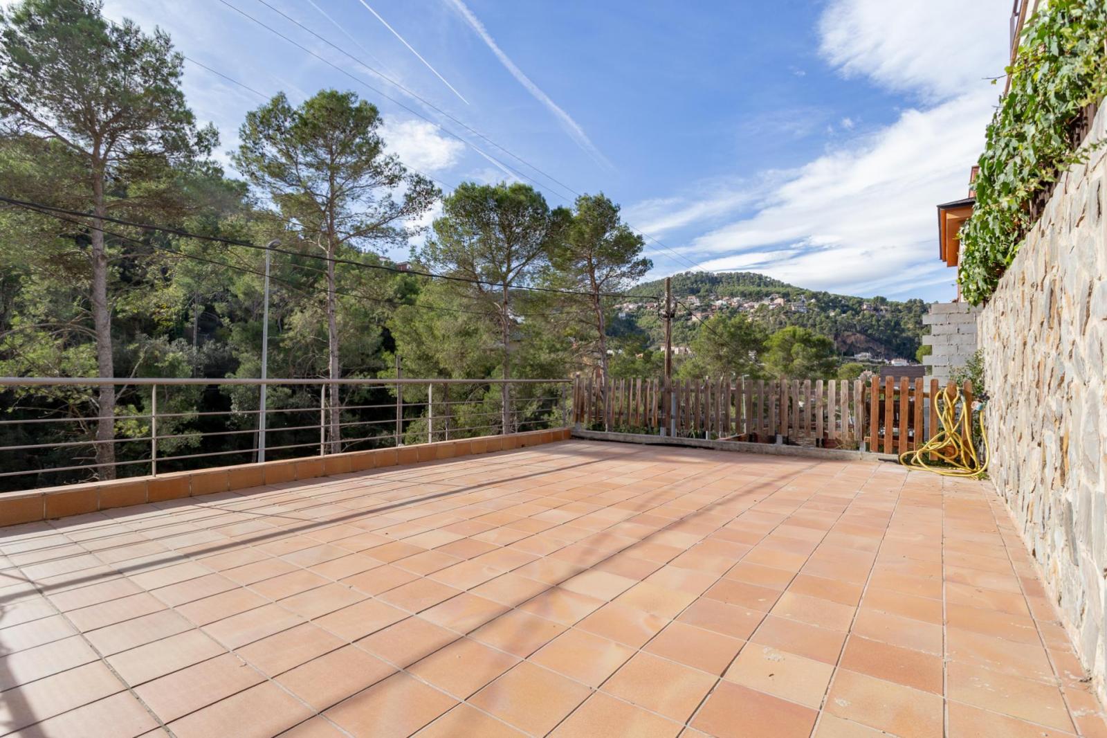 Chalet for Sale in Vallirana