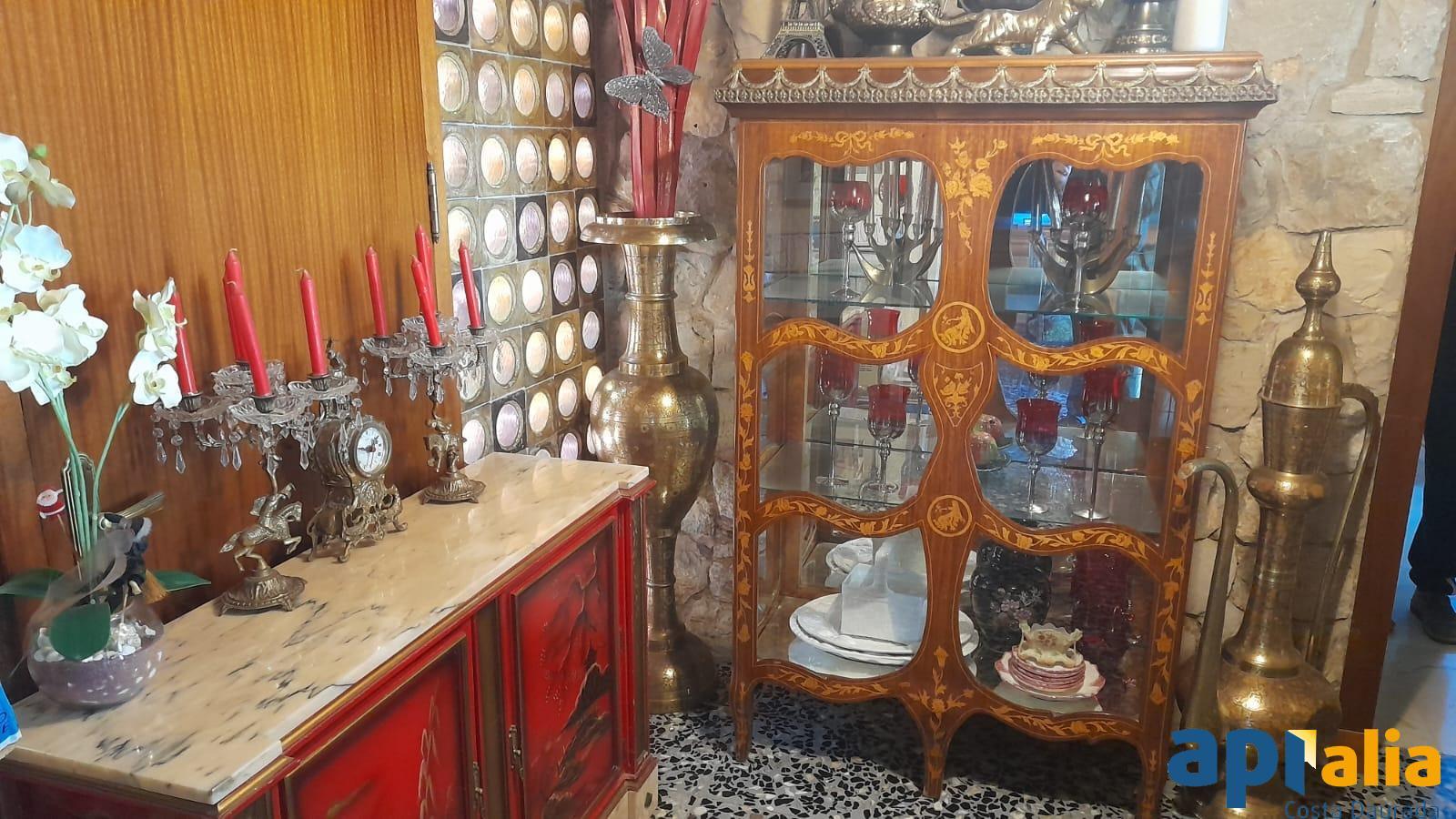 Chalet for Sale in Salou