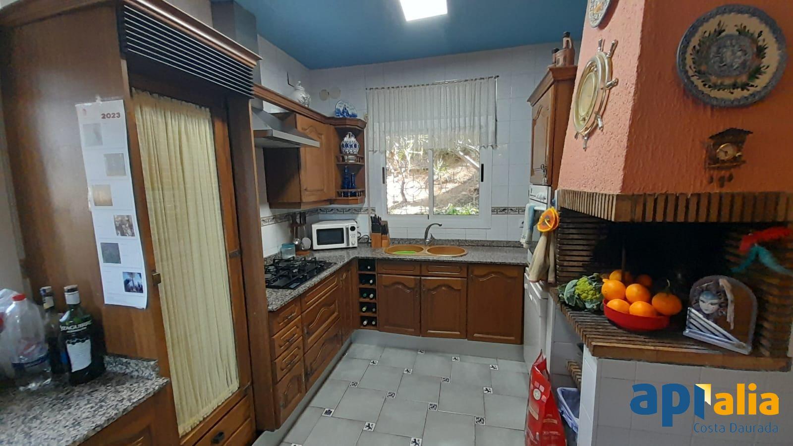 Chalet for Sale in Salou
