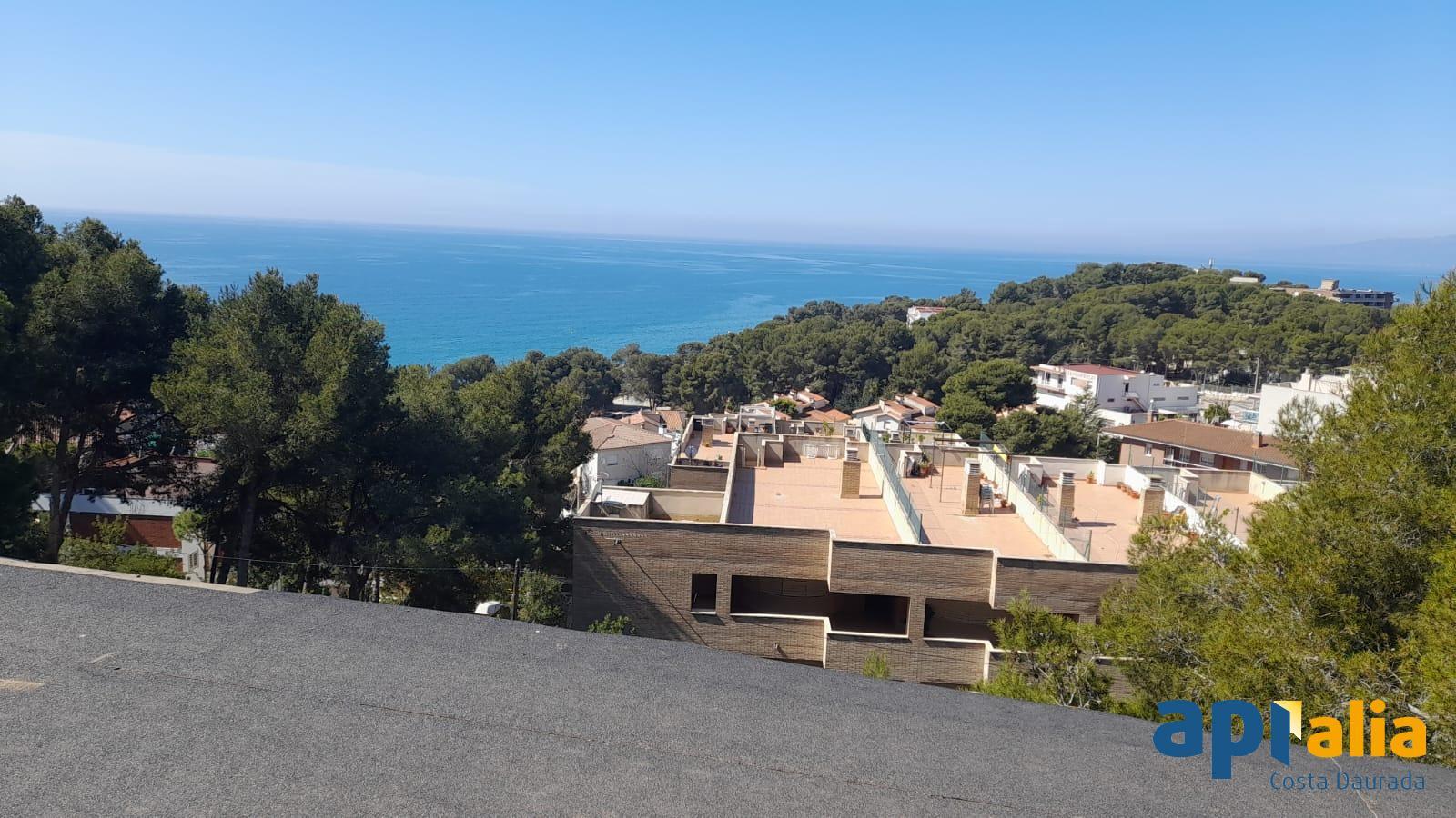 Chalet for Sale in Salou