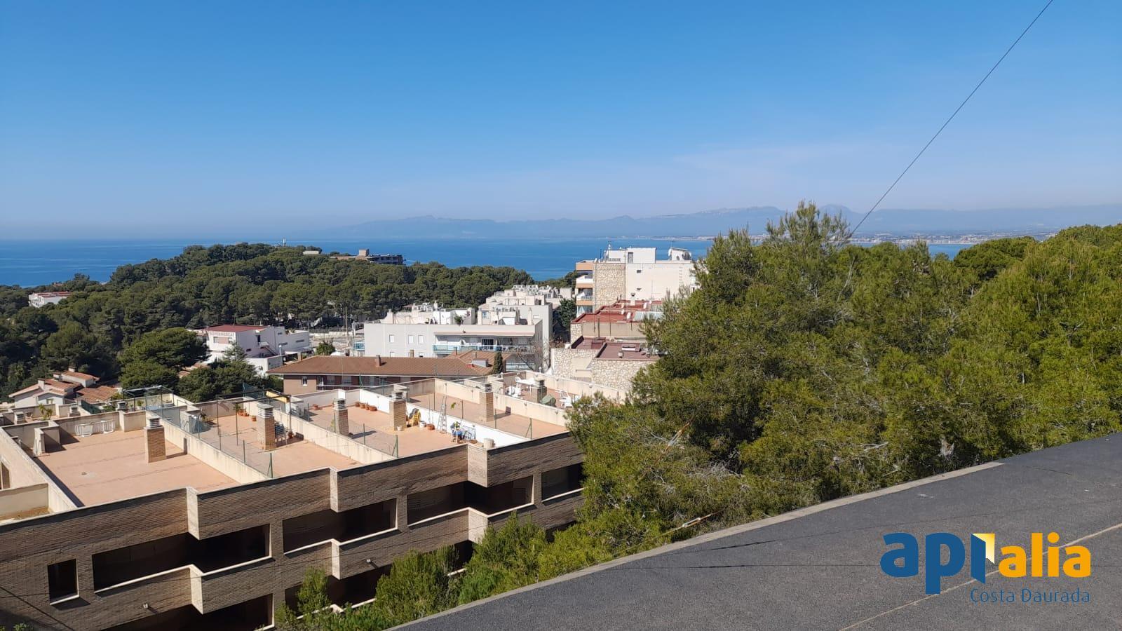 Chalet for Sale in Salou