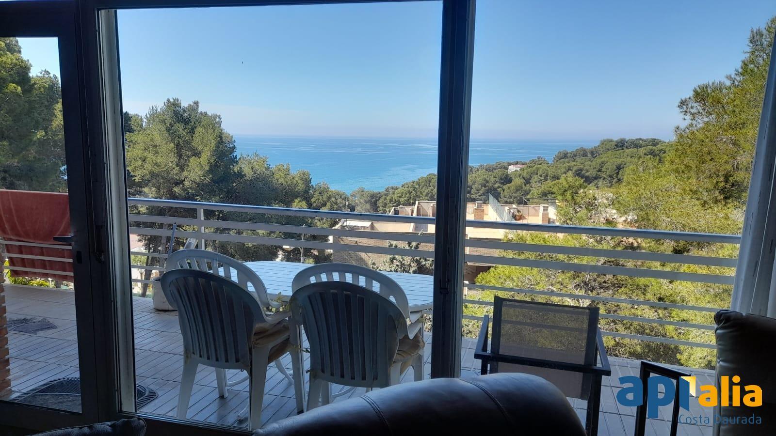 Chalet for Sale in Salou