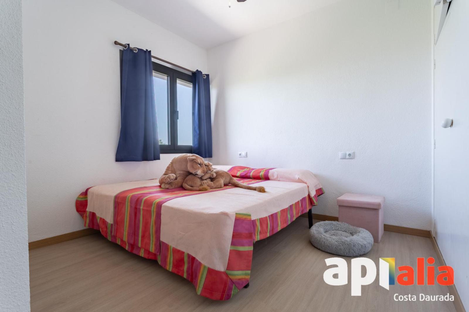 Chalet for Sale in Salou