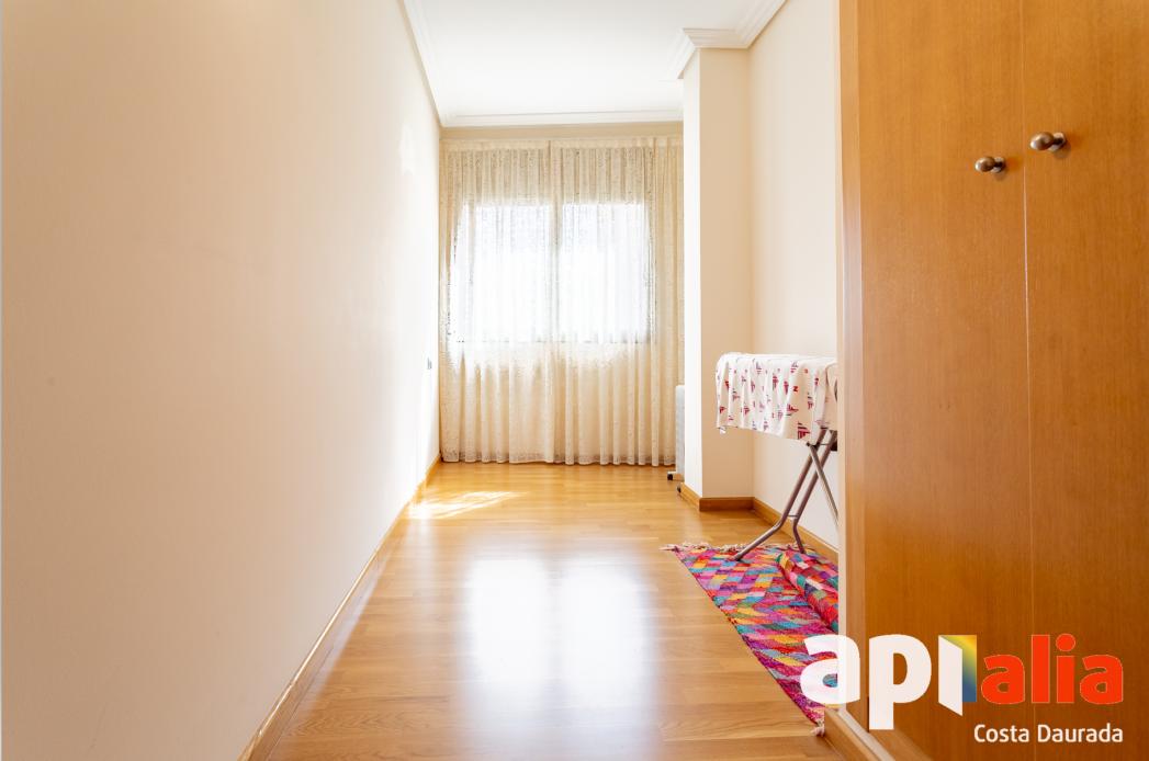 Flat for Sale in Cambrils