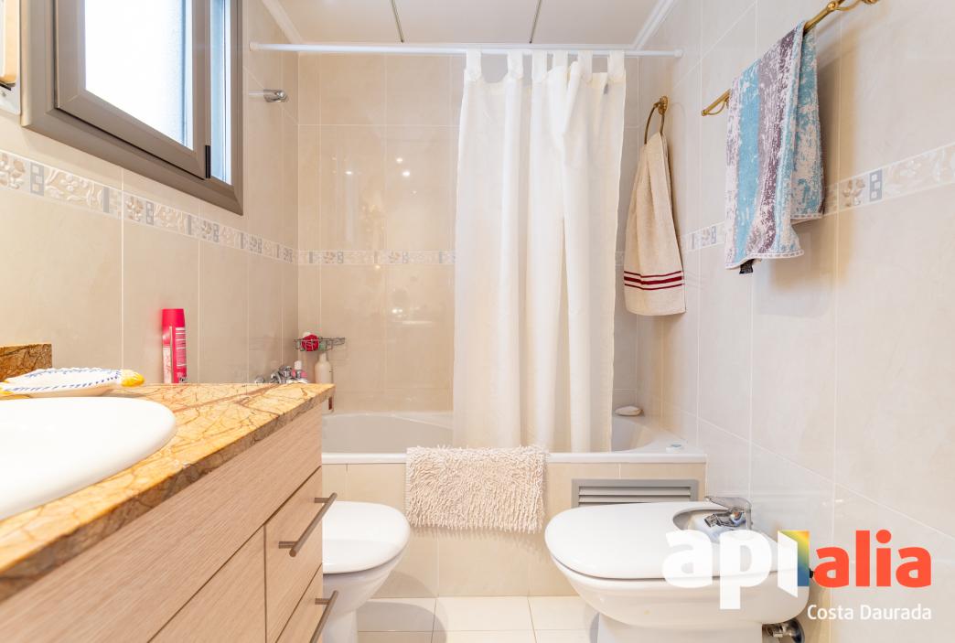 Flat for Sale in Cambrils
