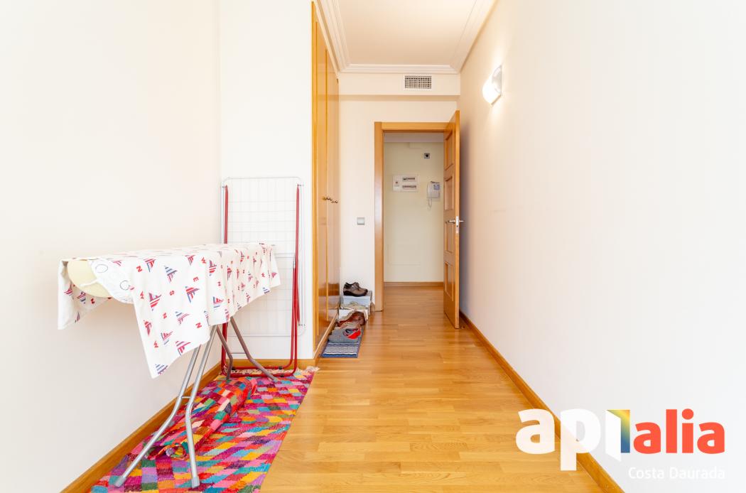 Flat for Sale in Cambrils