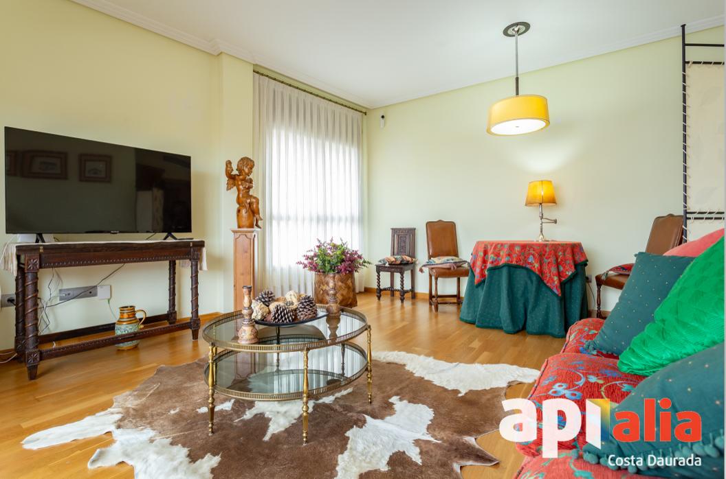 Flat for Sale in Cambrils