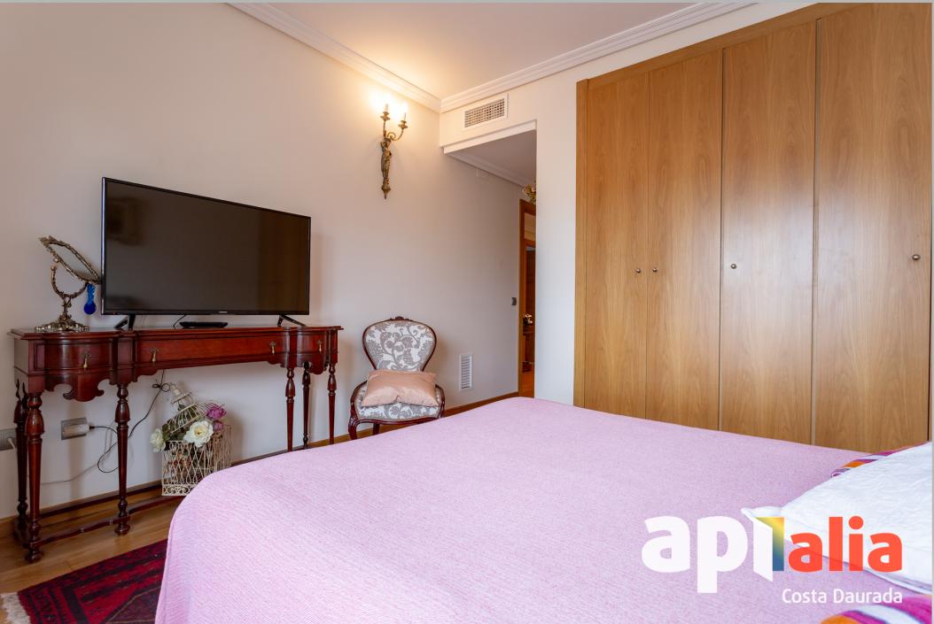 Flat for Sale in Cambrils