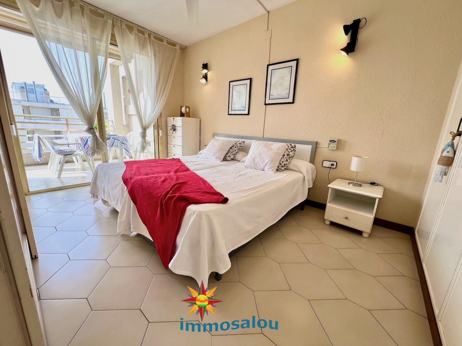Apartment for Sale in Salou