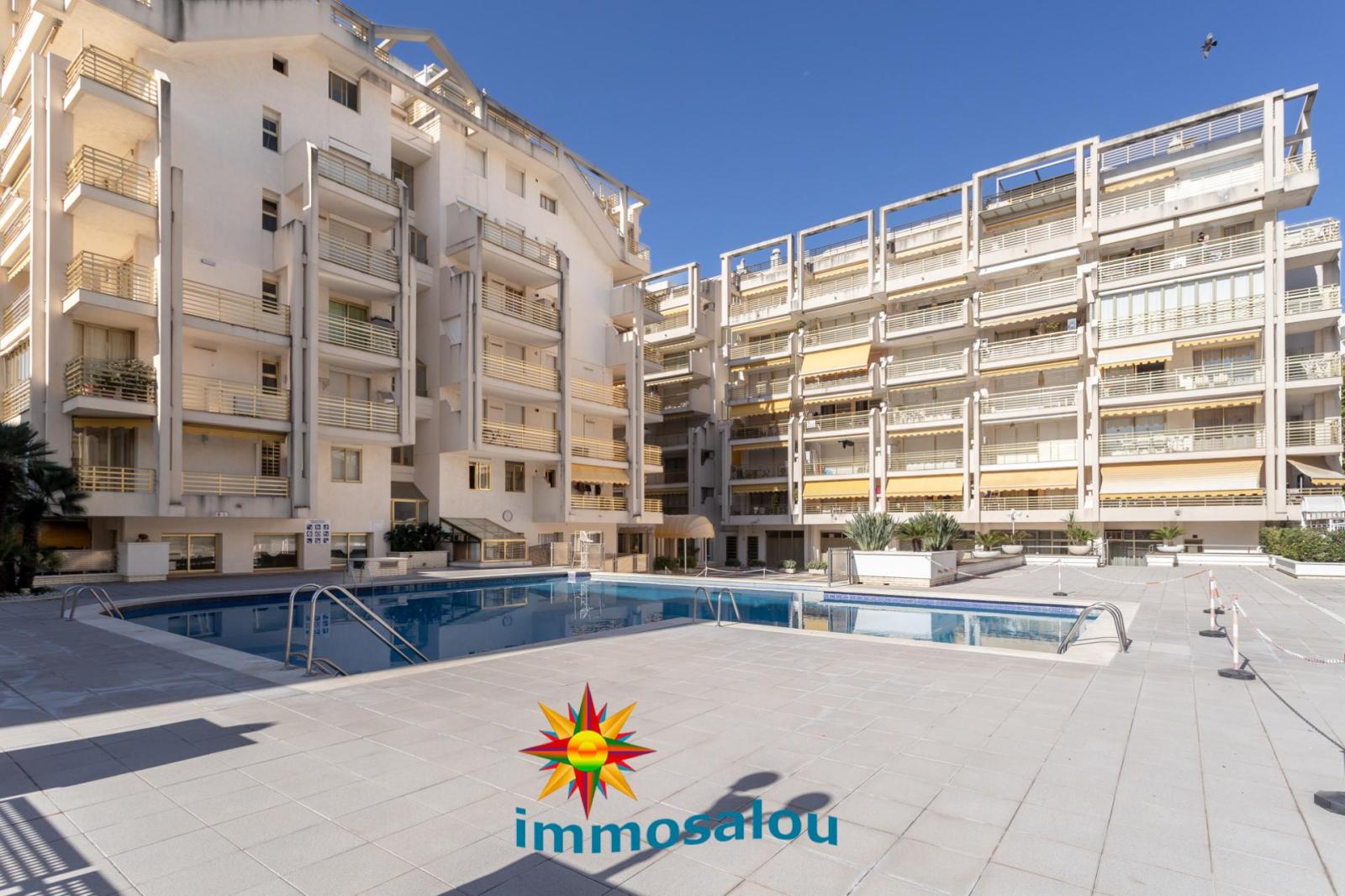 Apartment for Sale in Salou