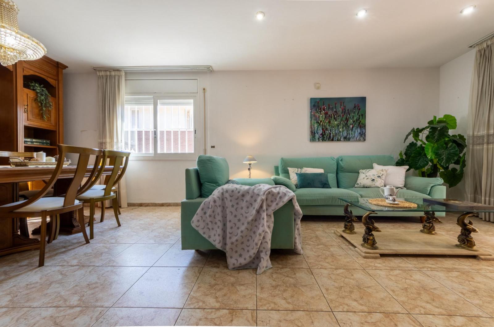 Chalet for Sale in Tarragona